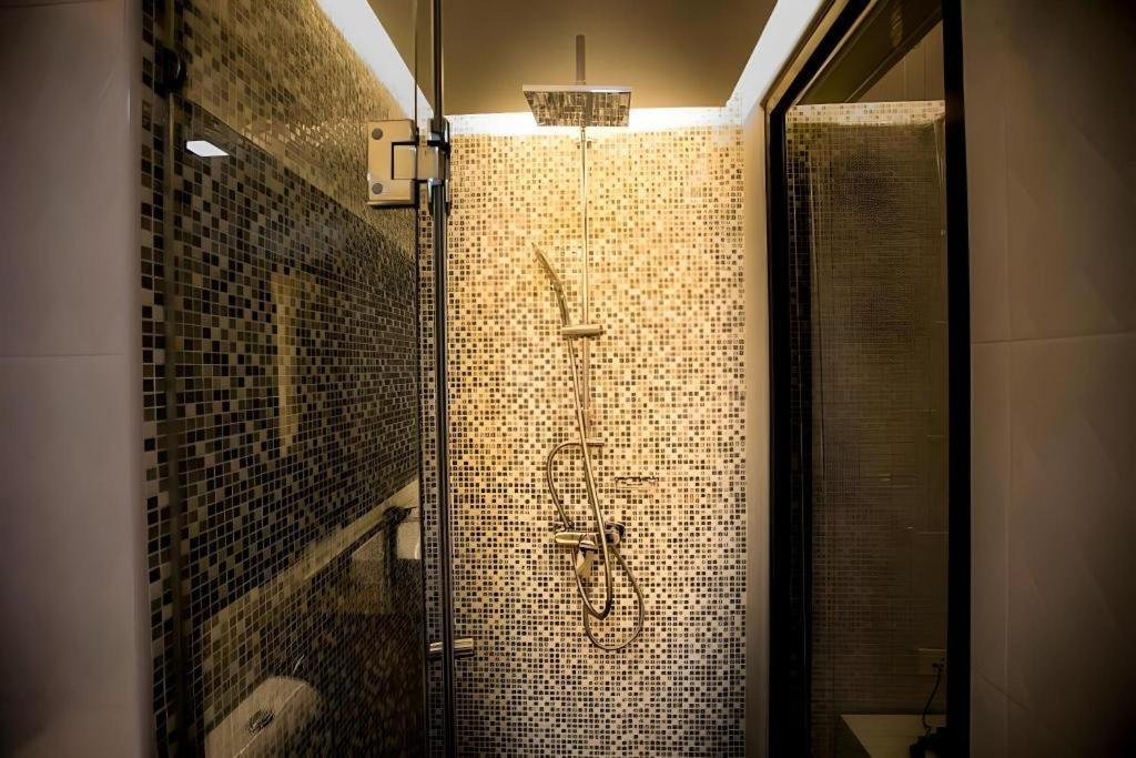 P.72 Hotel Паттайя Экстерьер фото